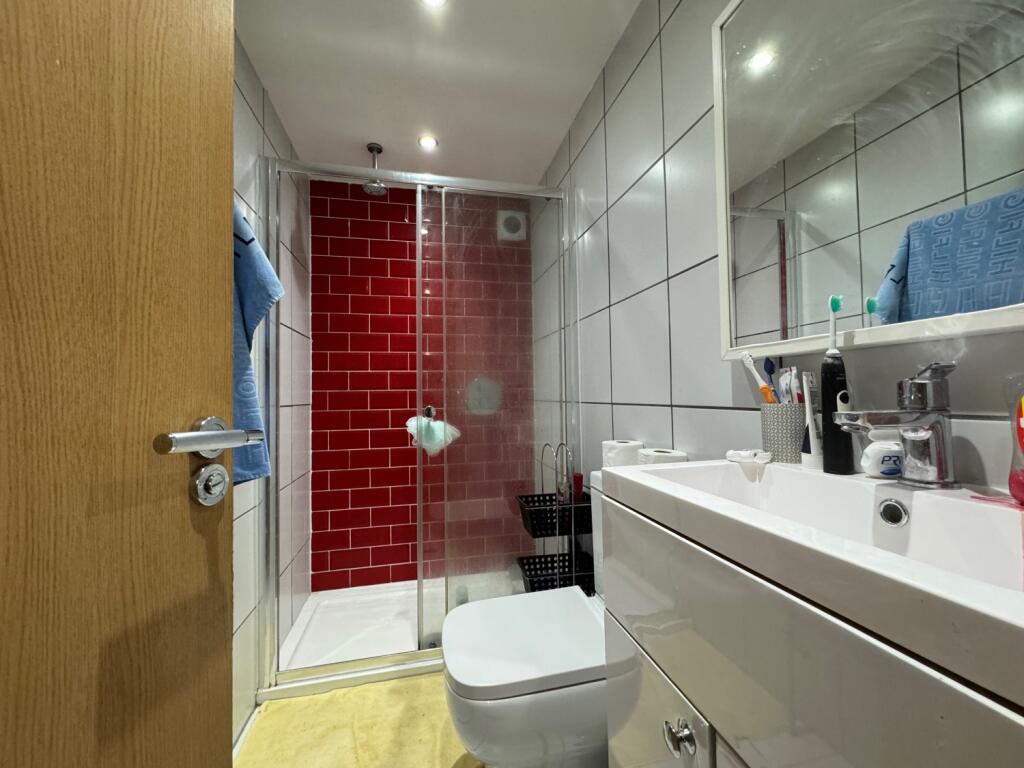 Inspection 28A Llandough Street Cardiff (16)