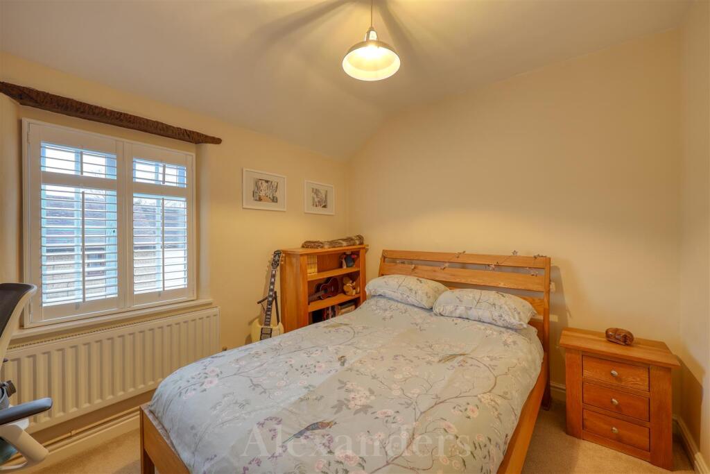 12 Main Street-19.jpg