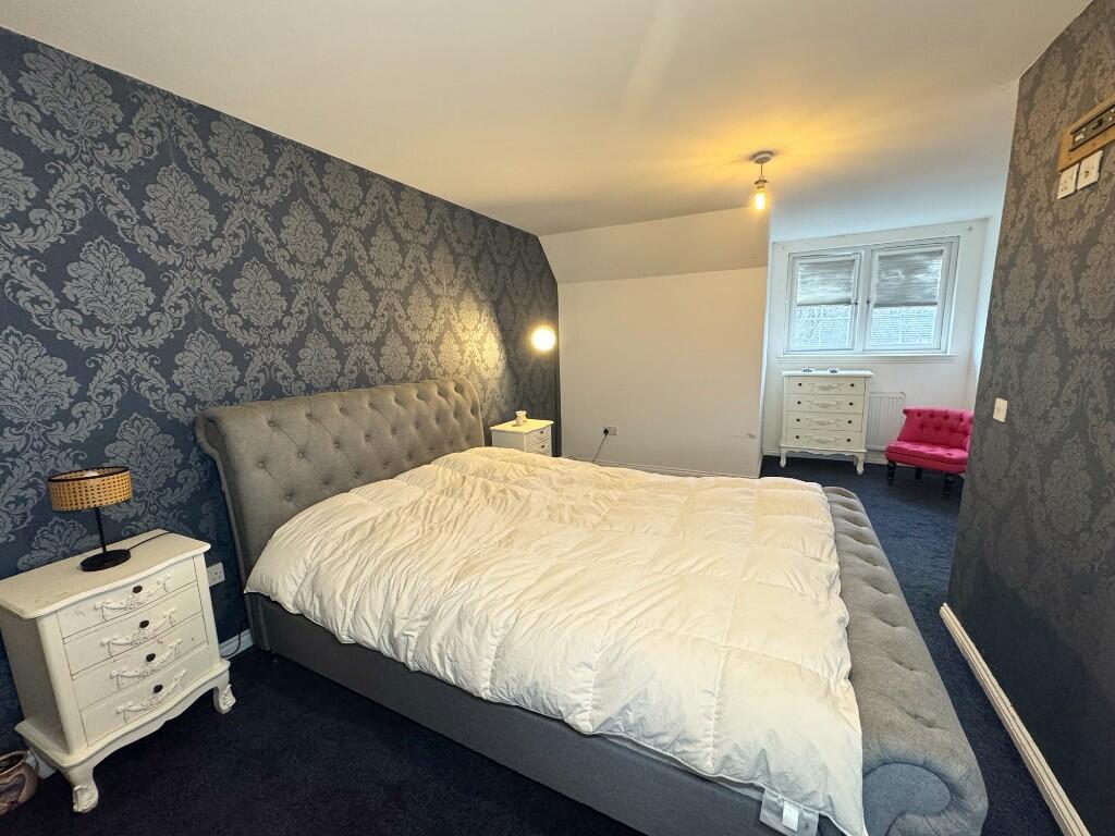 Bedroom 4 (2)