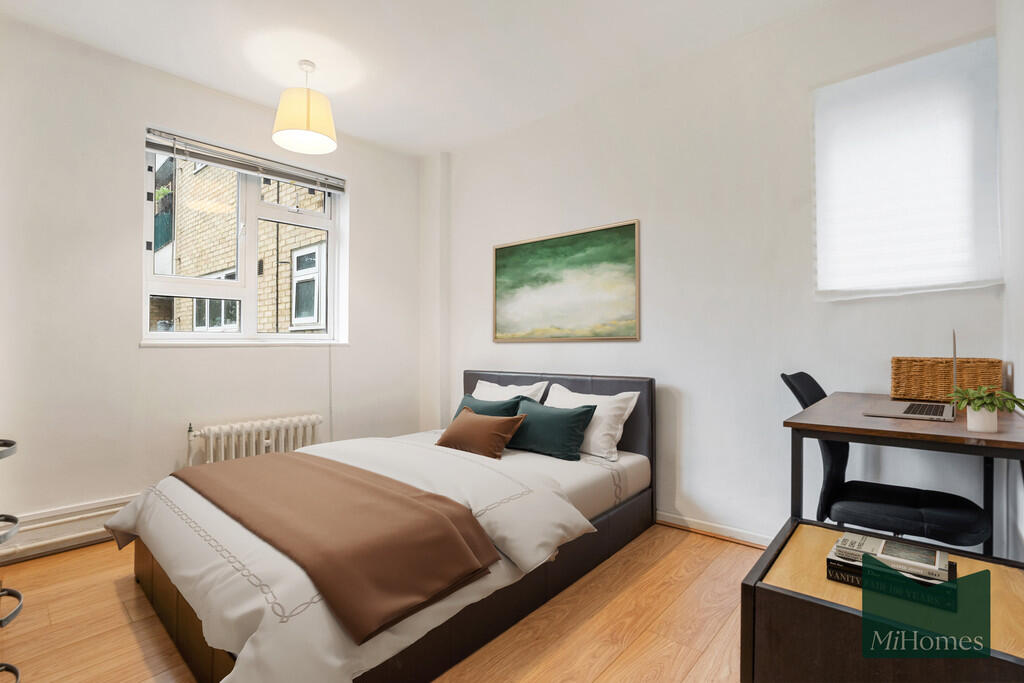 Abbots Manor, London