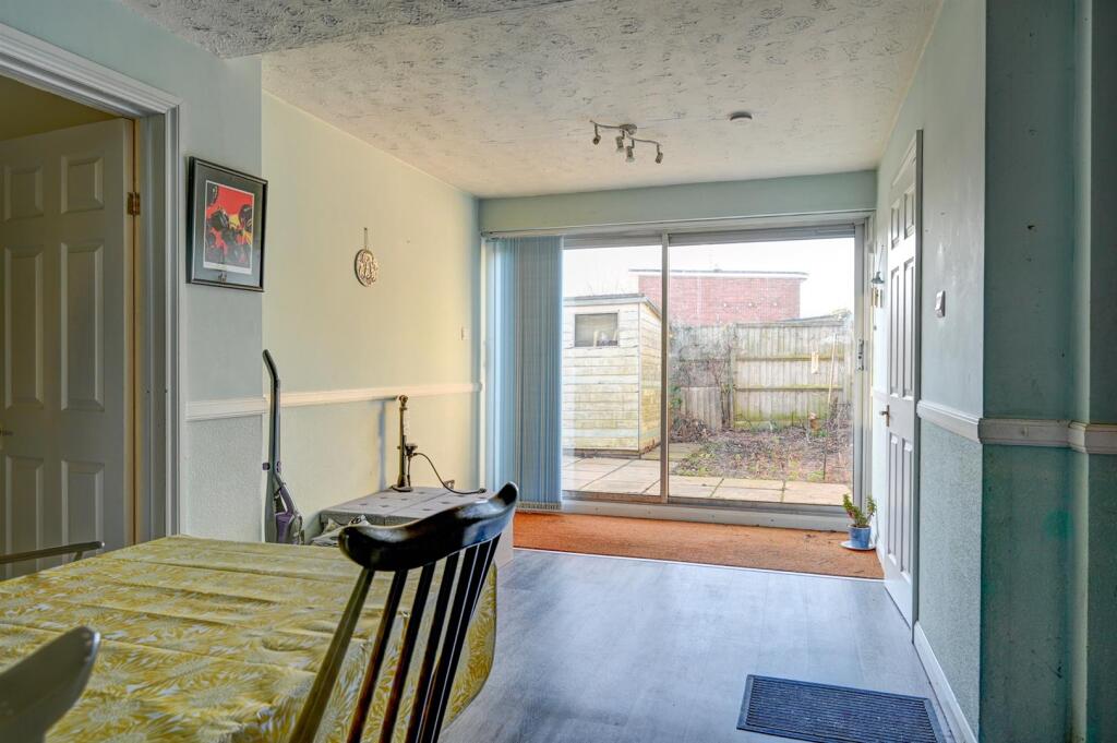 Dining Family Room area.jpg