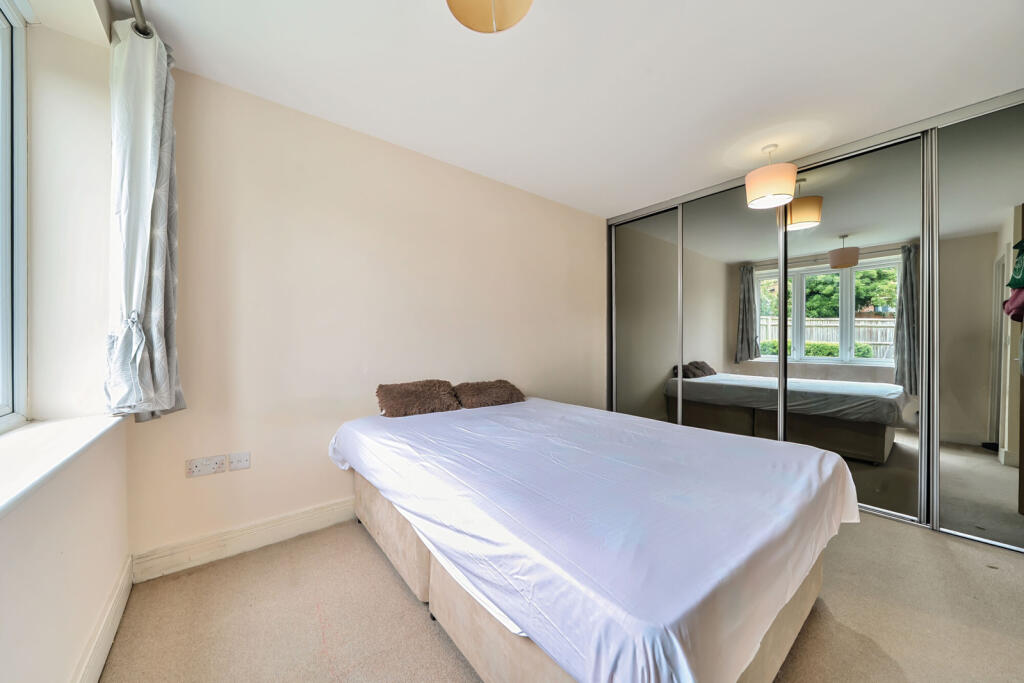 1302873-17-683efa...