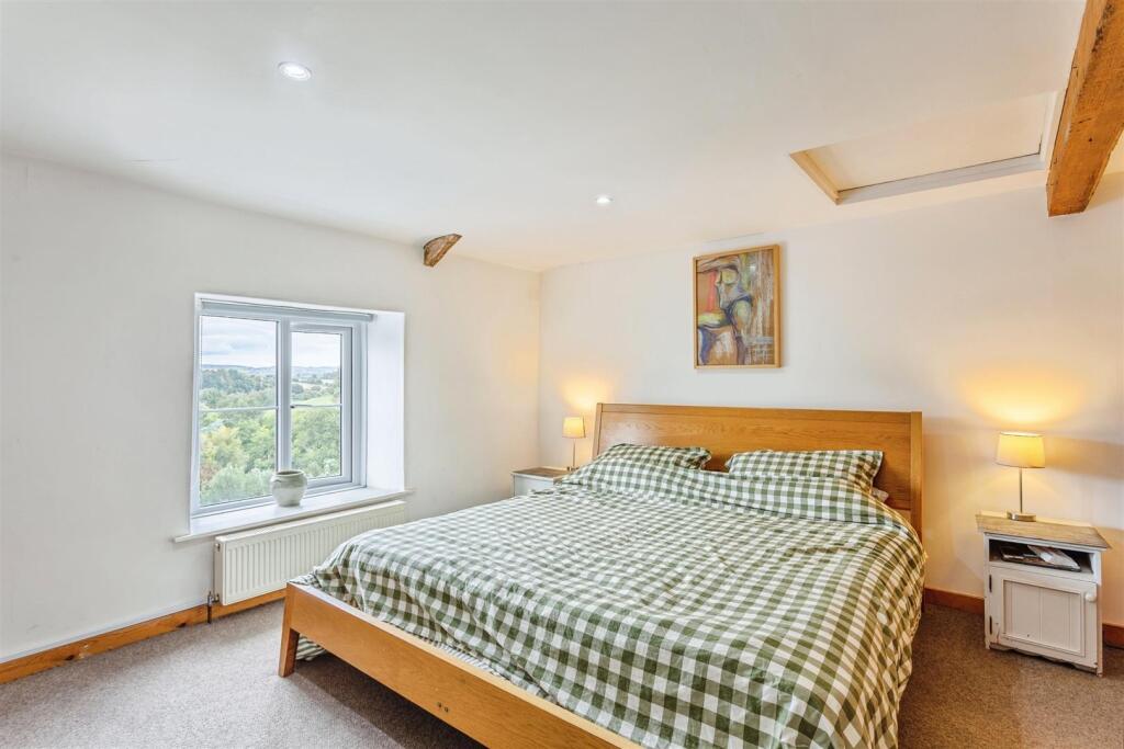 Bedroom One.jpg