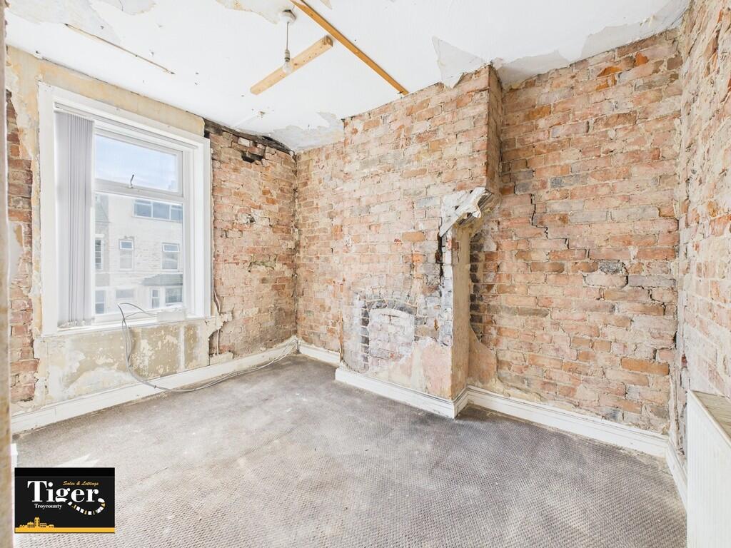 CAM03440G0-PR0287...