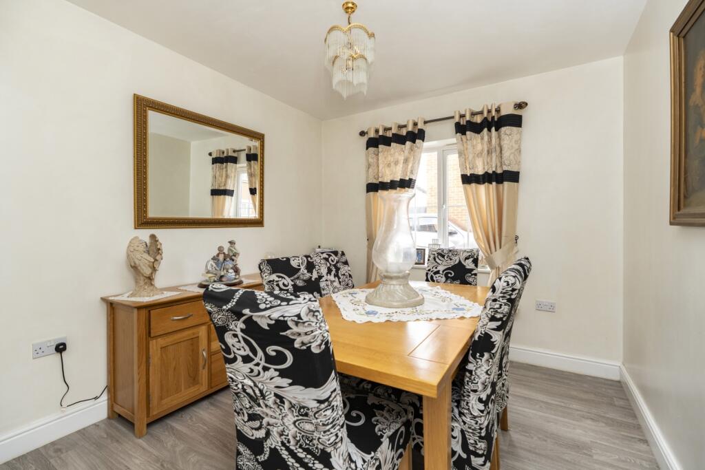 16 Juno Way, EweMove Peterborough West, Dining Roo