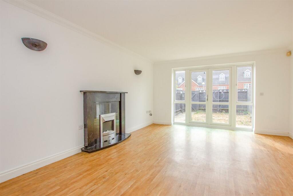 Living/Dining Room