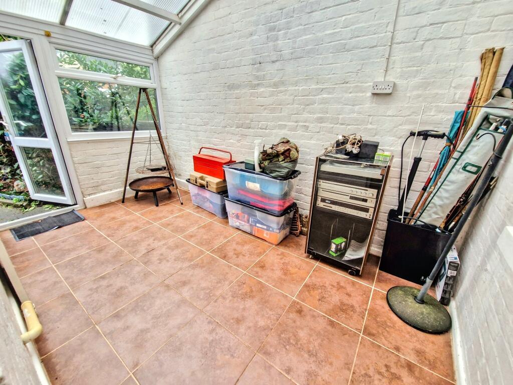 Lean To/Conservatory