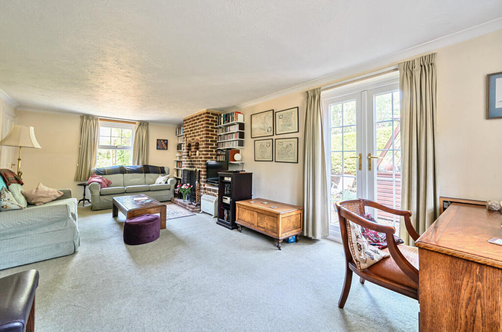 1336619-10-689b34...