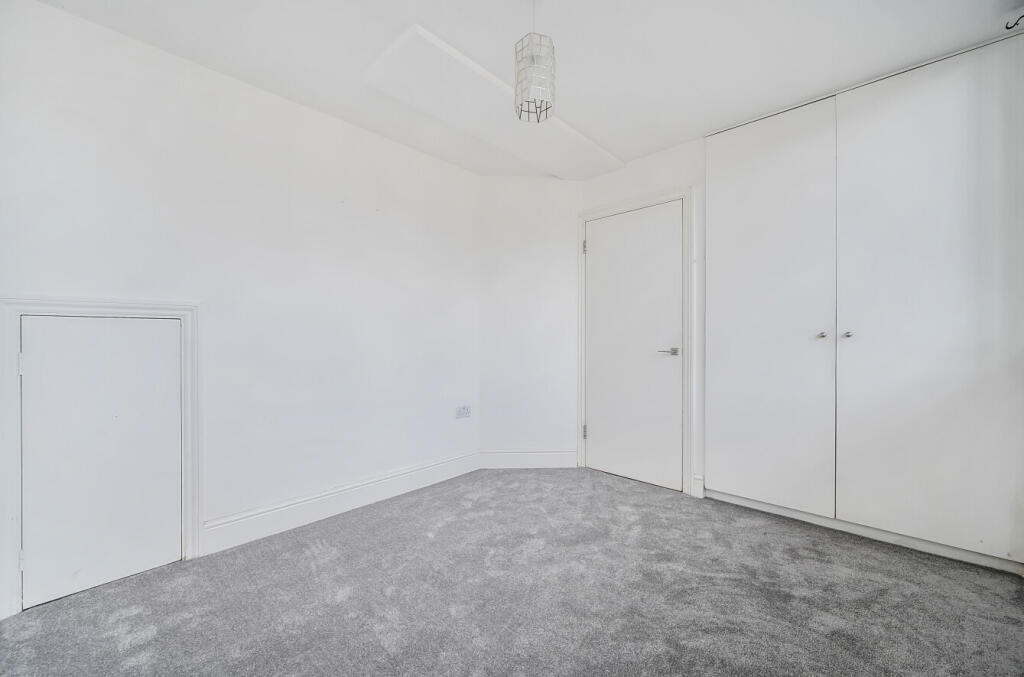 1324842-12-68766d...