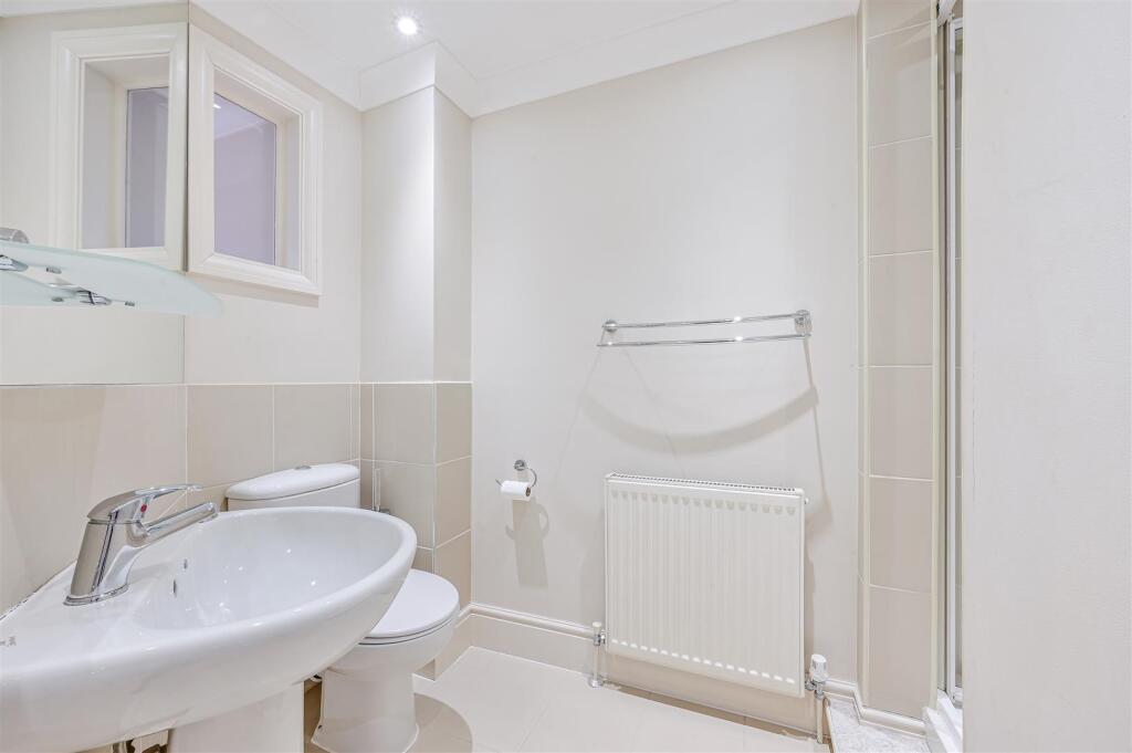 LANCASTER ROAD, 33 (24).jpg