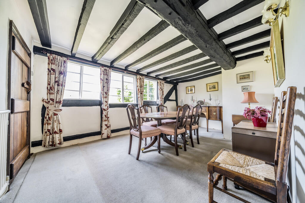 1302341-5-683878c...