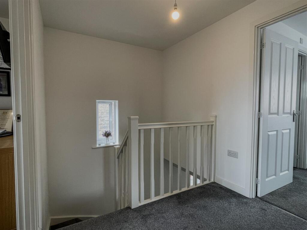 44 Tasker Way Photo-Landing 2.jpg