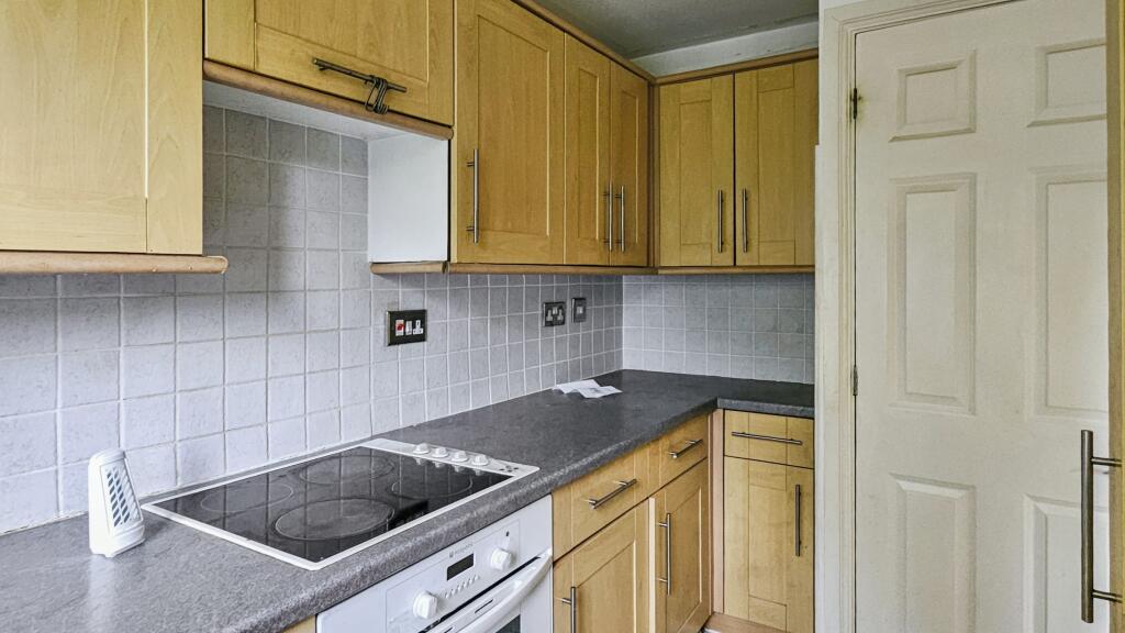40 Scottwell Drive, Hendon, London, NW9 6QB