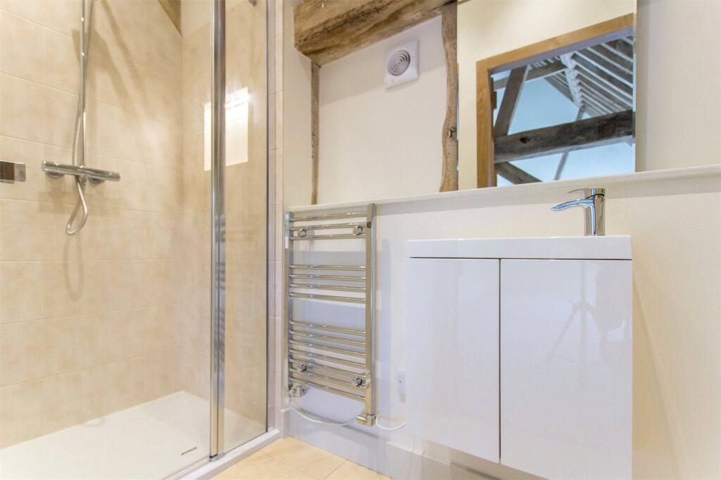Guest Room En-Suite