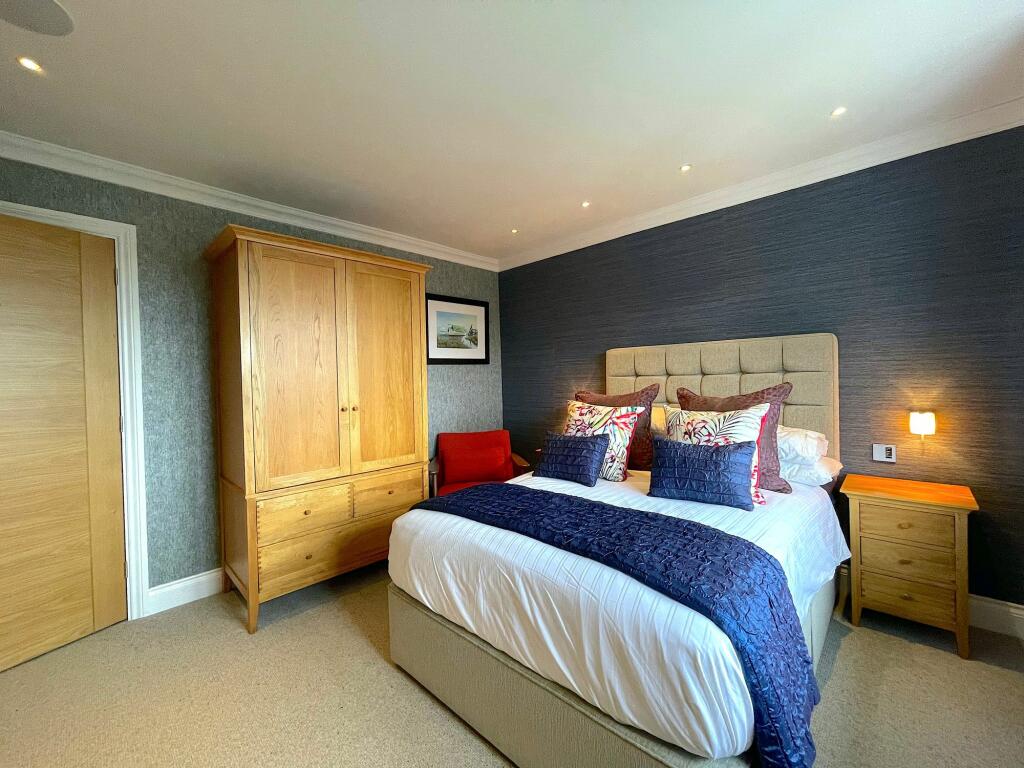 Bedroom Two (2)