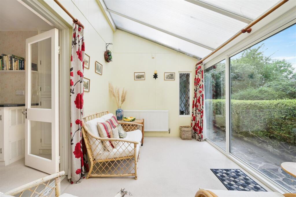 REIGATE ROAD - 12.jpg