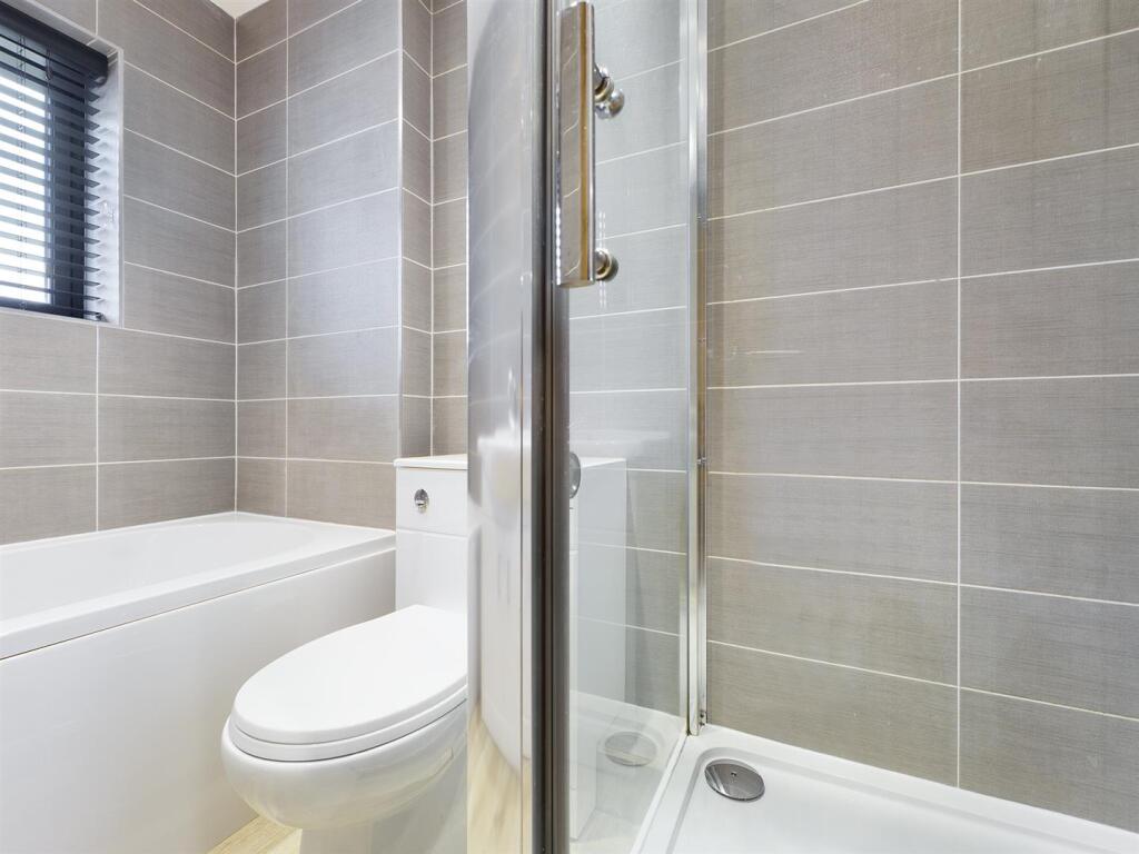 CAM00208P1-PR0170-ST