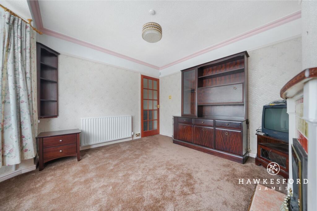 West Lane, Sittingbourne - Lounge