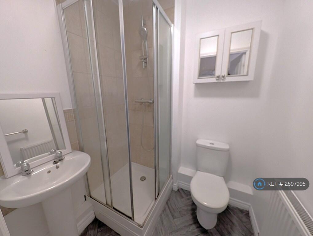 Ensuite Shower Room