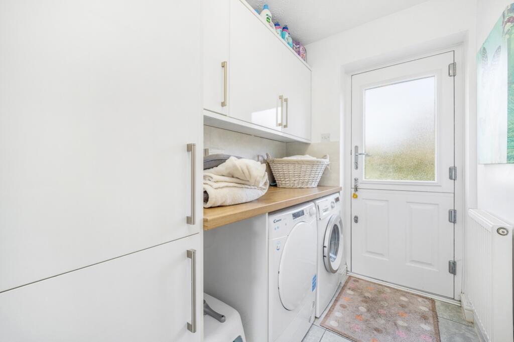 2 St Marys Gardens (Cowbit)-18