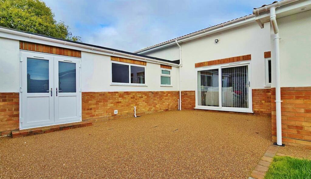 Alternate Outside Rear View