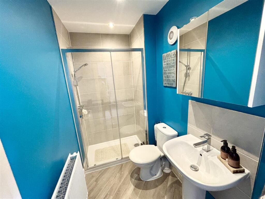 En-suite Shower Room