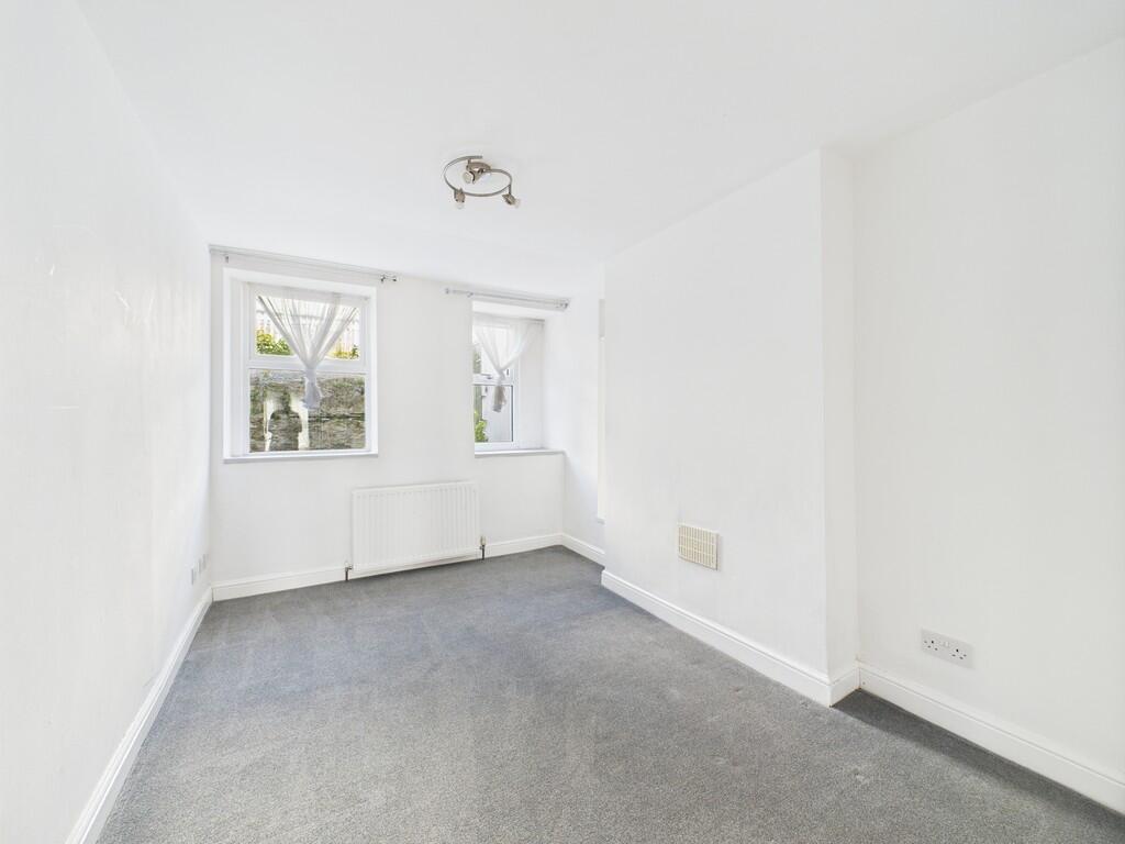 CAM02089G0-PR0523...