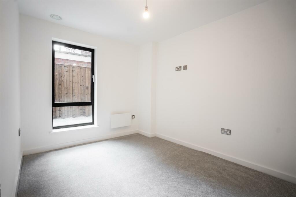 Flat 4-00009.jpg