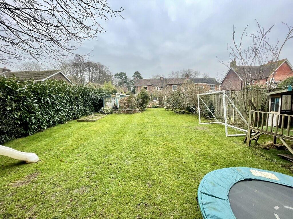 adb3659f-da97-452...