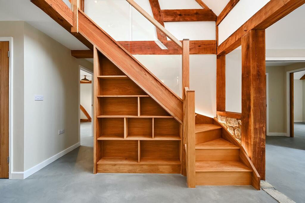 MAYTUM BARN - VANITY LANE - LINTON - MAIDSTONE - M