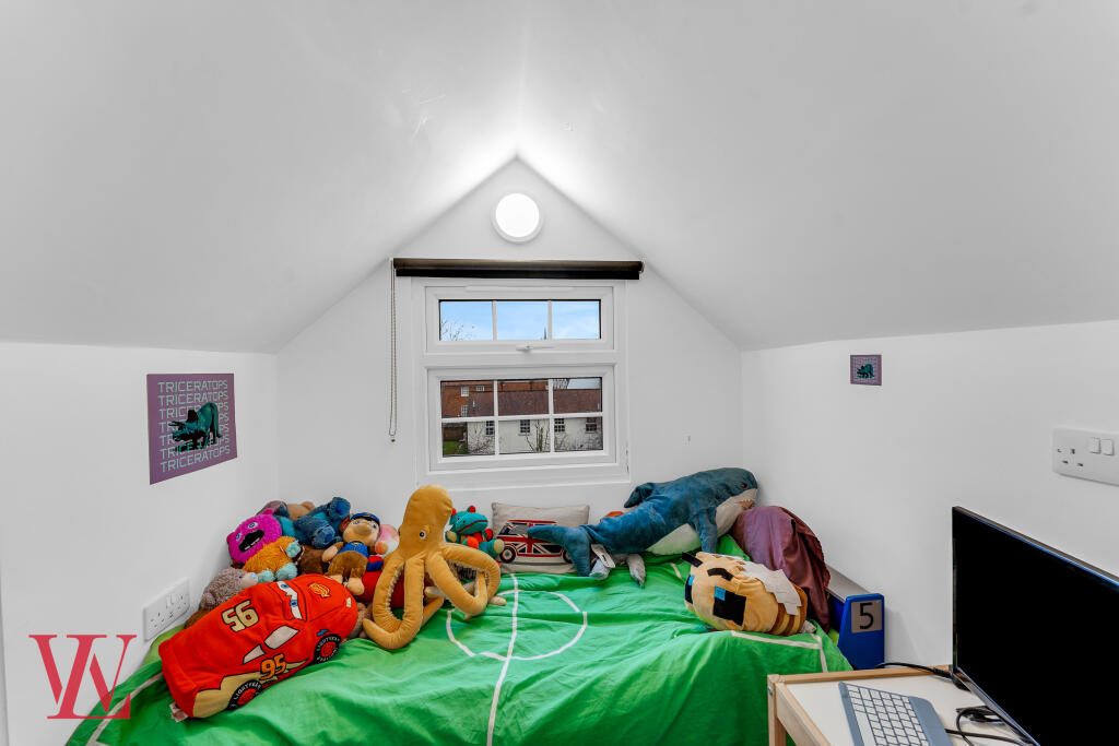 Bedroom / Room