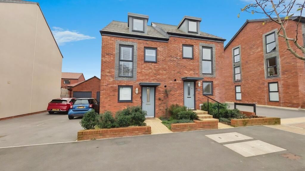 508 Dowsell Way front shot b.jpg