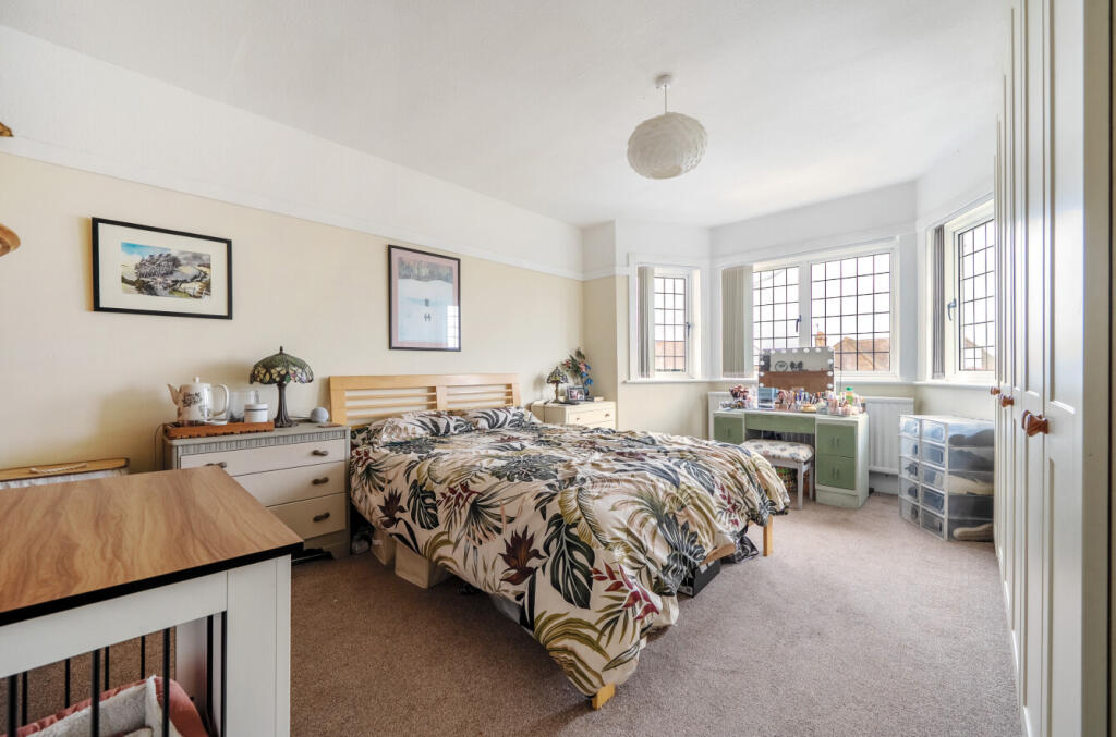 1328590-12-6888ae...