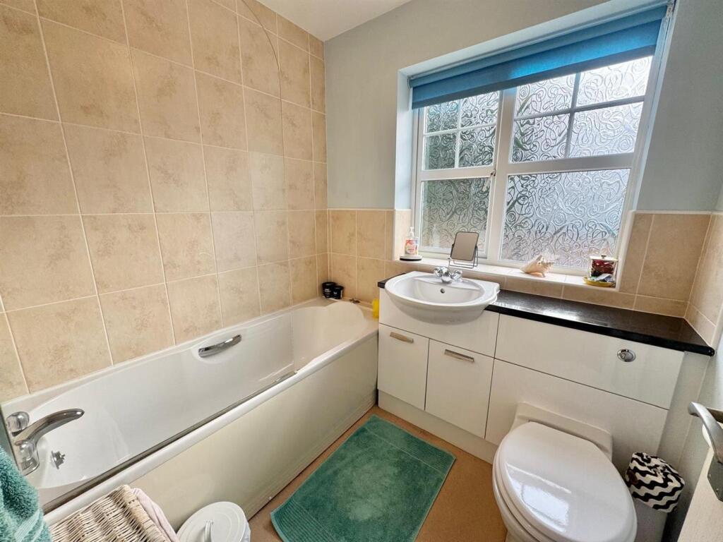 PHOTO-2025-11-25-23-33-25 (15).jpg