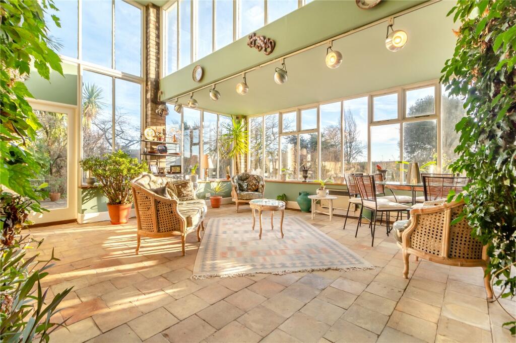 Garden Room