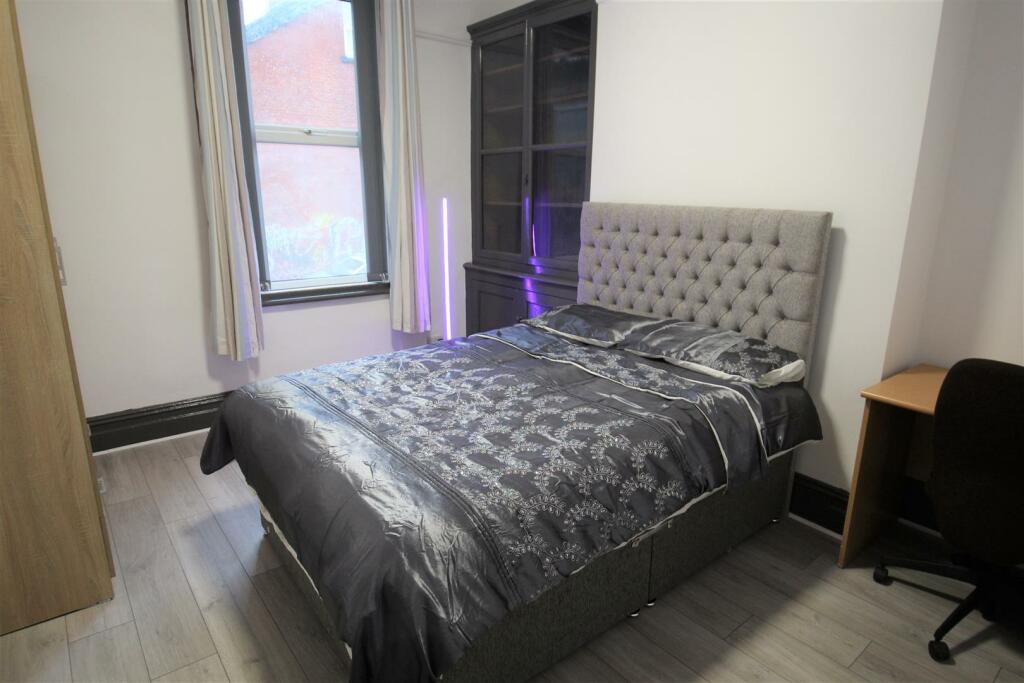 IMG_1737 Bedroom Ground Floor.jpg