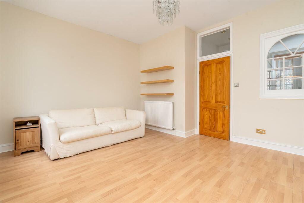 Living Room - Photo 4.jpg