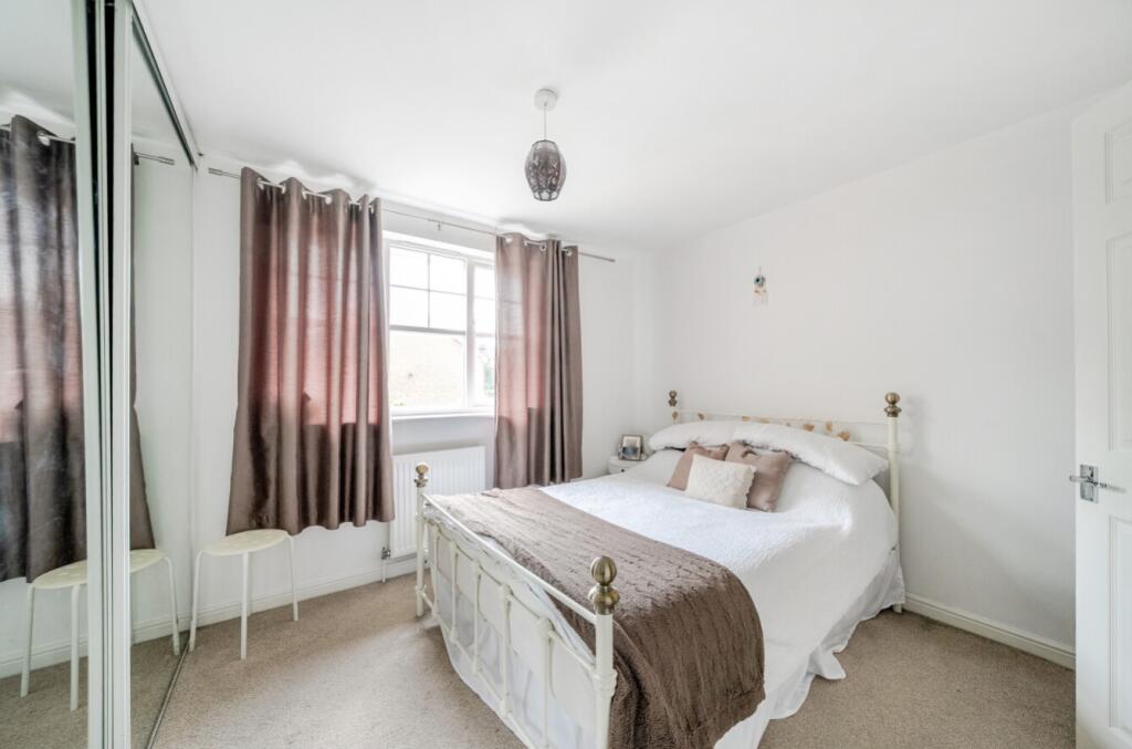 EweMove Harrogate Bedroom 1