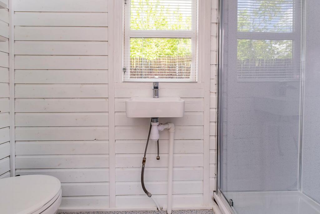 Ensuite Garden Cabin