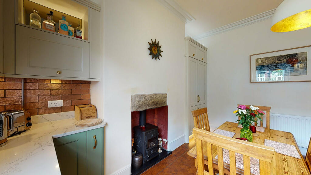 28-Claremont-Road-06012022_212329