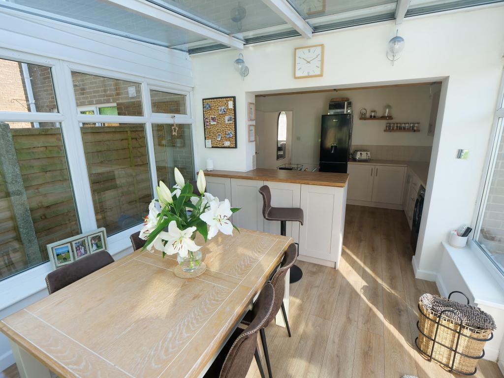 Conservatory Dual Aspect