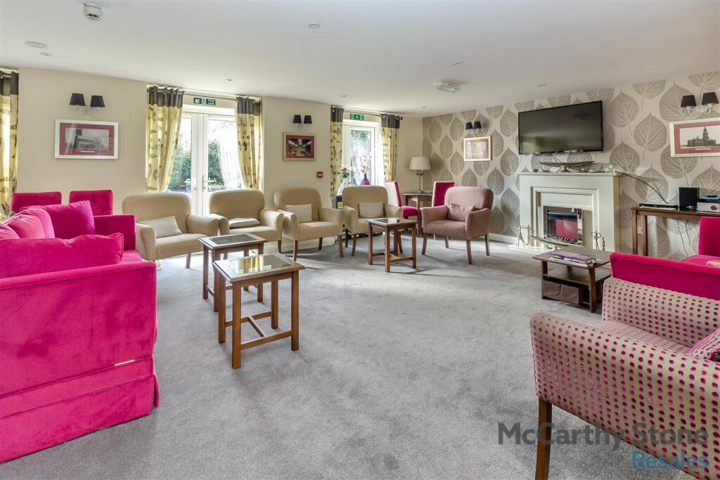 8636661-interior15.jpg