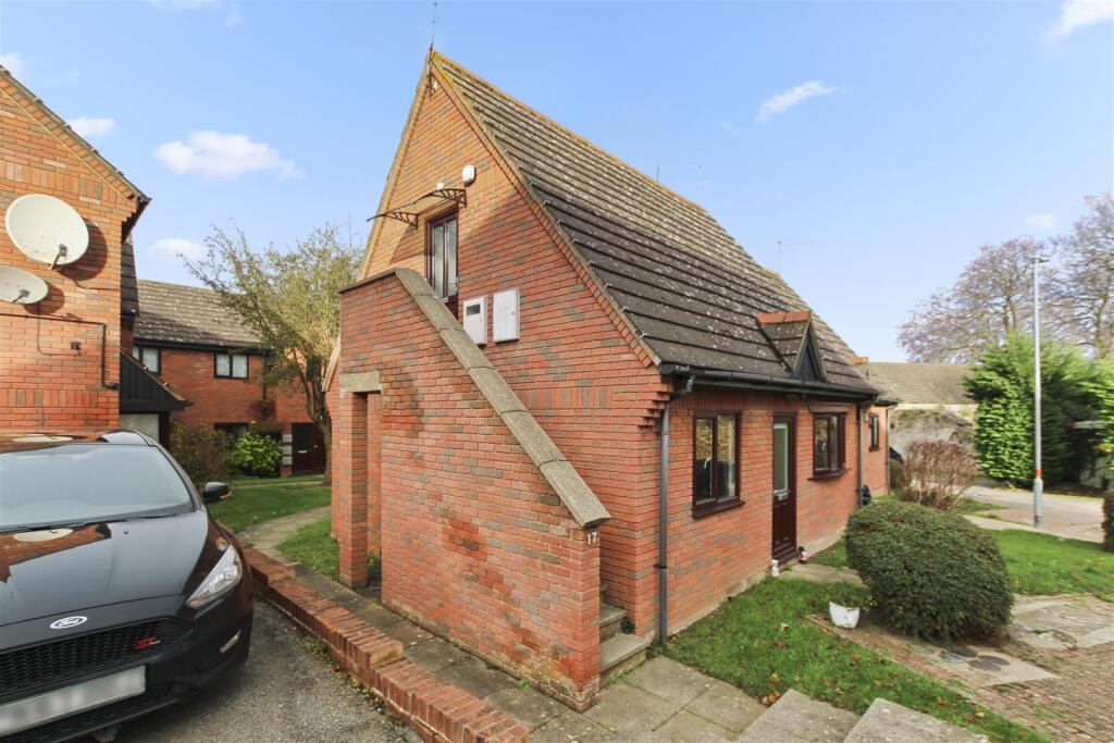 Lovell Court, Irthlingborough, Wellingborough