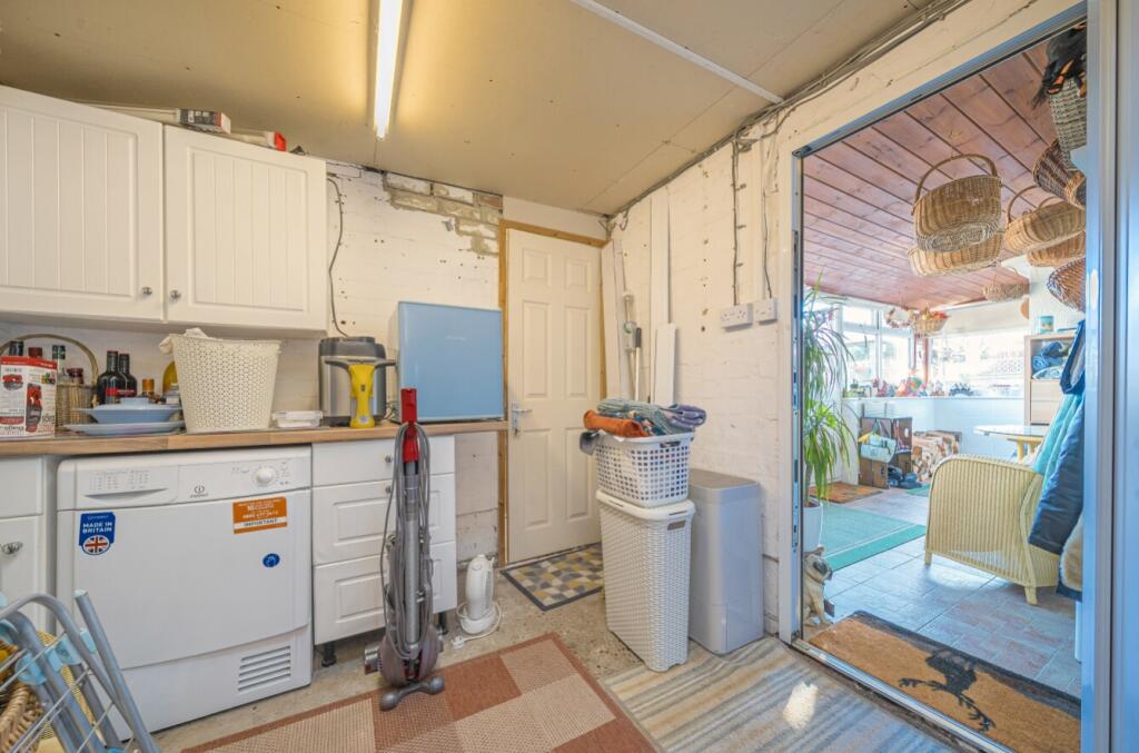 1396701-4-695eea0327572