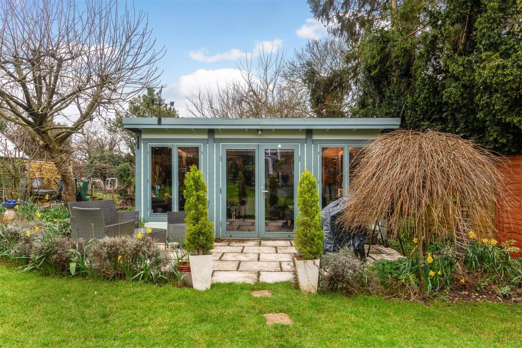 66402_4 The Dell Vernham (25) .jpg