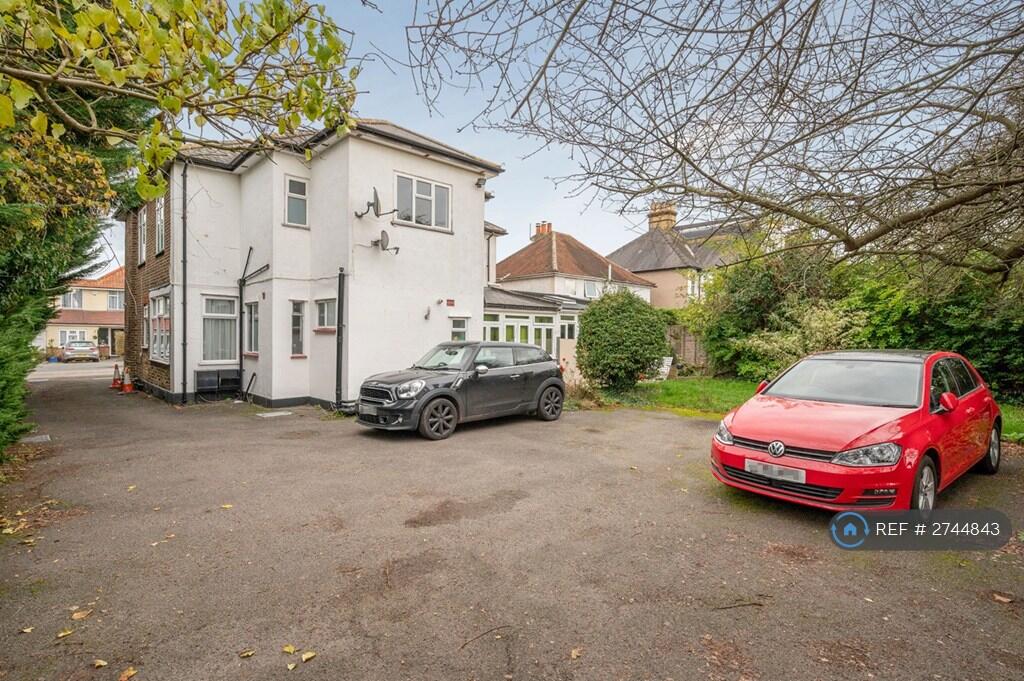 Car Park &amp; Communal Garden