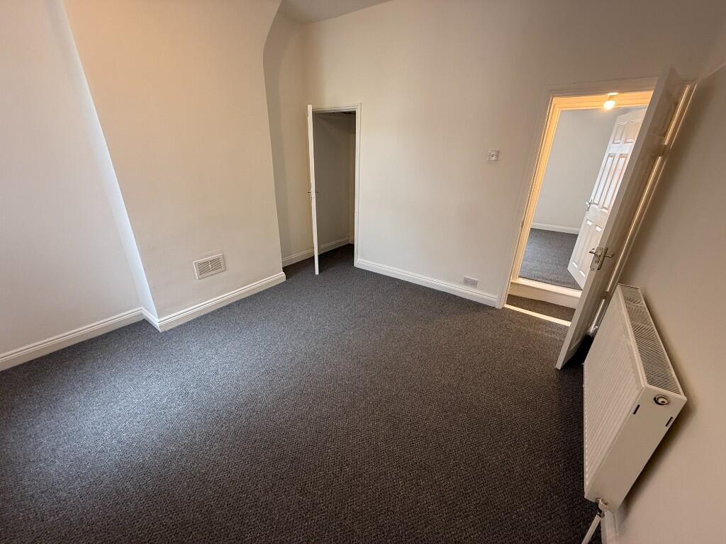 Rear bedroom