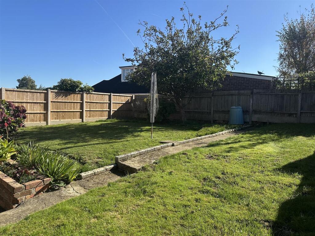 93 Poplar Grove external.jpg