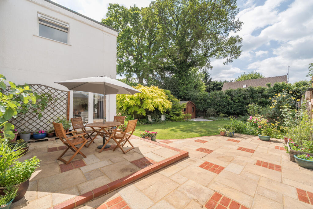 1299548-22-683065...