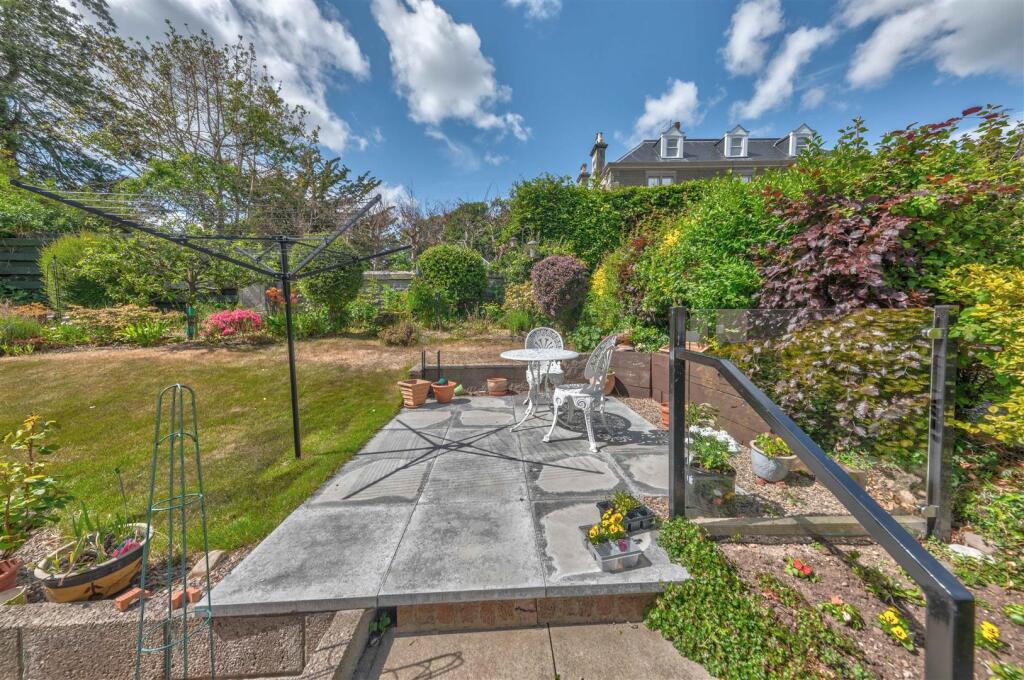 2A Victoria Street Monifieth-16.JPG